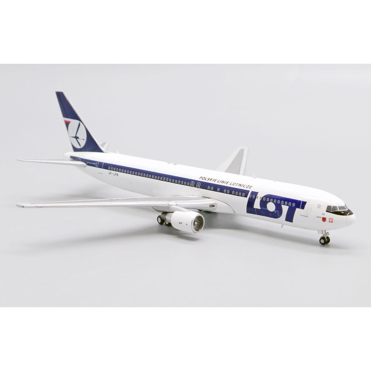 模型/プラモデルLIMOX WINGS 1:200 B767-300 アイスランド航空 - 模型