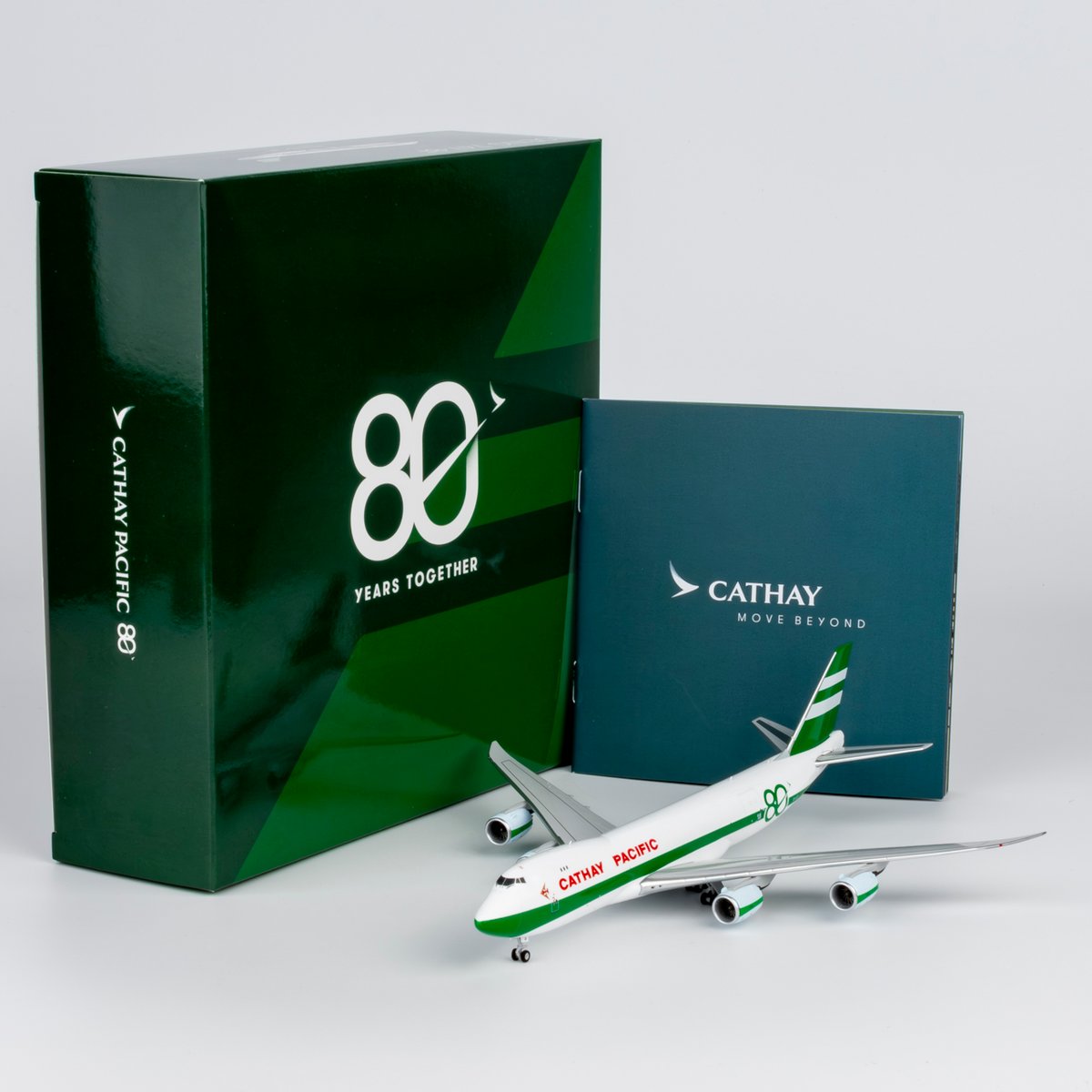 ＊専用　CATHAY PACIFIC 747-8F キャセイパシフィック 80 お取り寄せ商品】1/400 747-8F キャセイパシフィック航空「キャセイ80