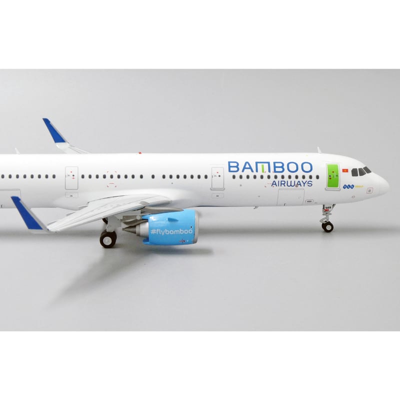 お取り寄せ商品】1/200 A321NEO バンブー・エアウェイズ VN-A589 |