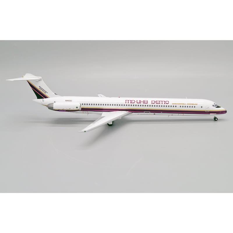 1/200 MD-82 マクドネル・ダグラス社 「ハウスカラー」 N9