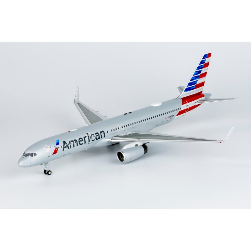 お取り寄せ商品】1/200 757-200/w アメリカン航空 N