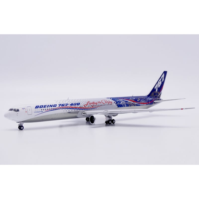 1/400  ロイヤルブルネイ　ボーイングＢ７６７－３００＆ターミナル　セット品 1/400 ロイヤルブルネイ ボーイングB767－300＆