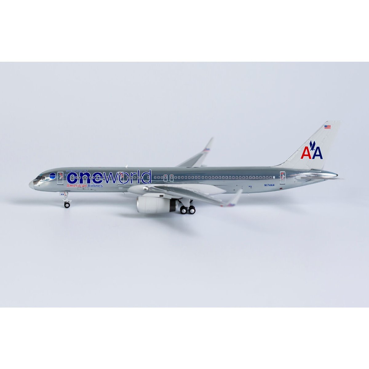 1/400 757-200/w アメリカン航空(ワンワールド塗装) N174AA