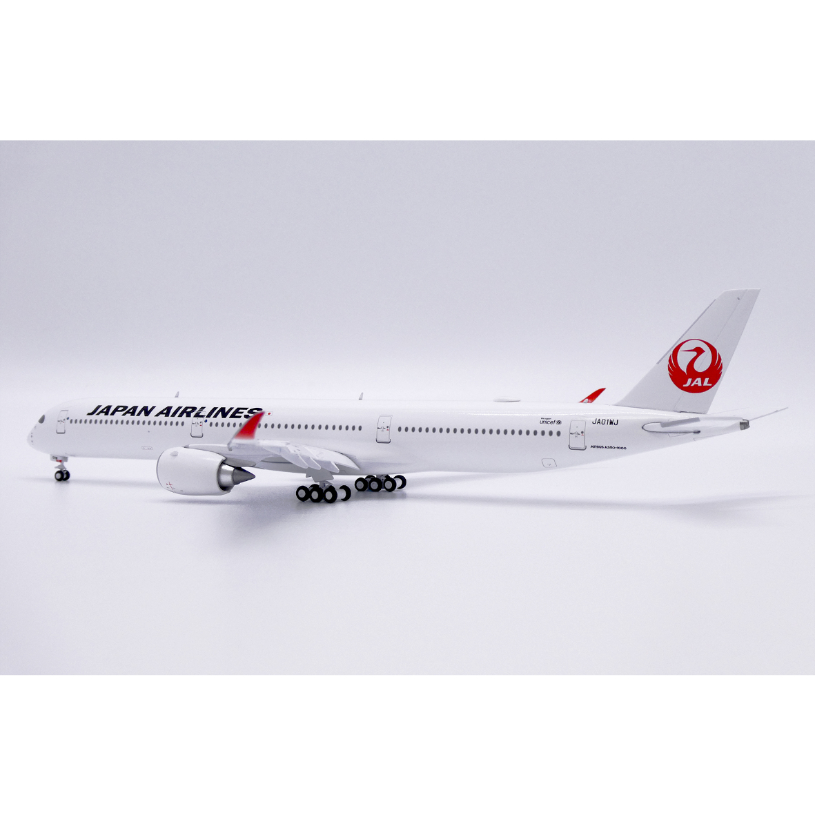 航空機・ヘリコプター NG1:400JALA350-1000 JA01WJ JA02WJ JA03WJ Amazon.co.jp: NG Models 1:400 完成品 Japan Airlines for