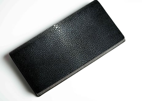 二つ折り長財布【薄く、強く、そして美しく。】