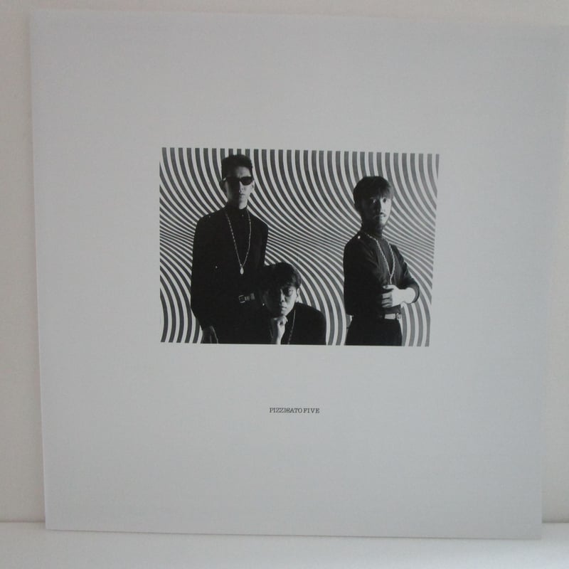 PIZZICATO FIVE 女王陛下のピチカート・ファイヴ　アナログ　LP Amazon.co.jp: 女王陛下のピチカート・ファイヴ -Analog Edition