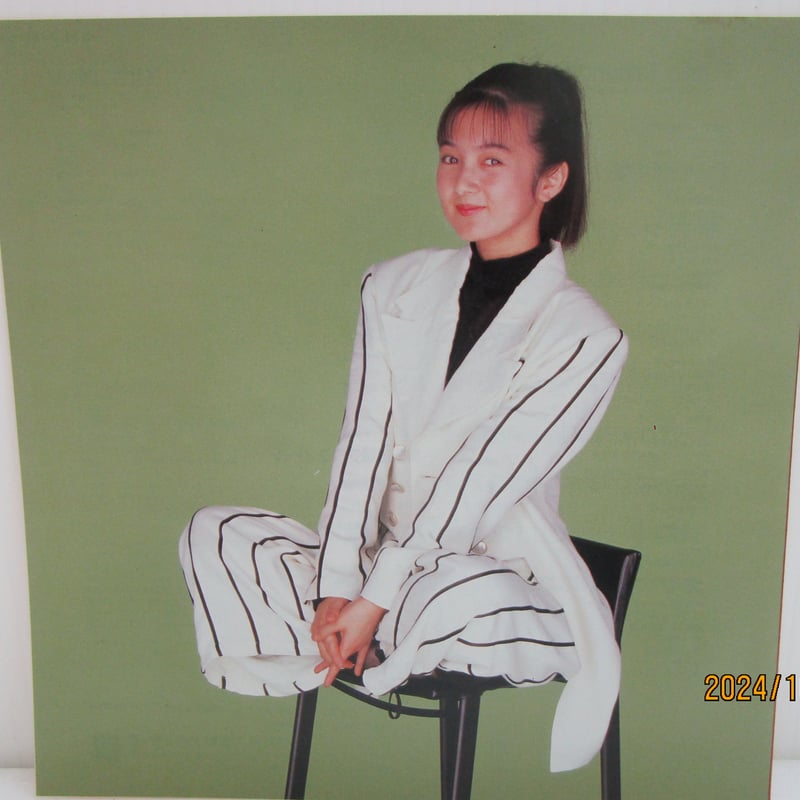 ソノ気にさせて　畠田理恵　8cmシングル 畠田理恵 / ソノ気にさせて ＊ステッカー付＊ 7インチ・シングル