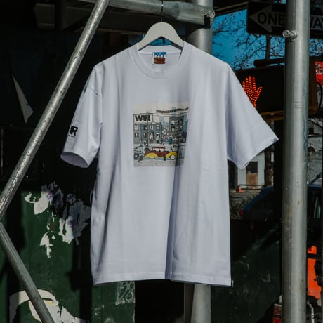 [WAR x CITY COUNTRY CITY x weber] T shirt (THE WORLD IS THE GHETTO)