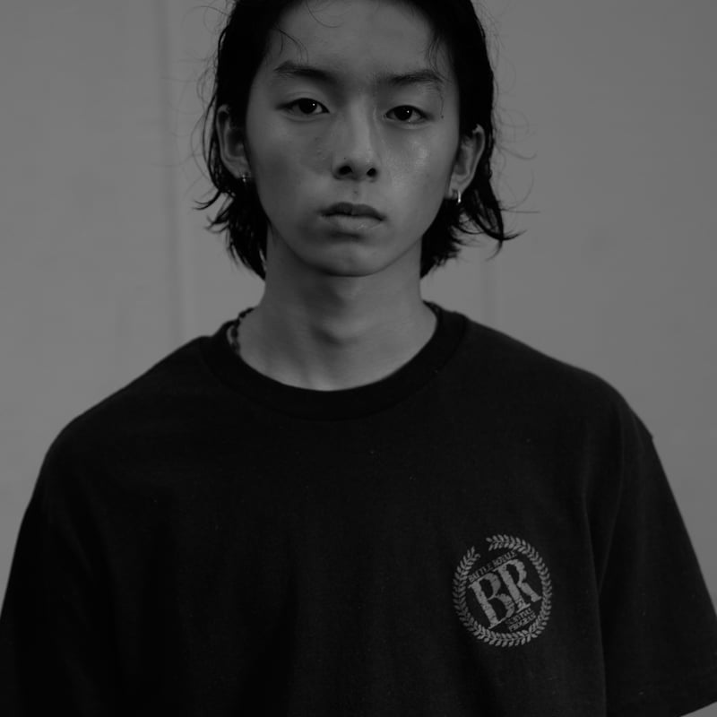 Battle Royale × weber] T shirt | weber