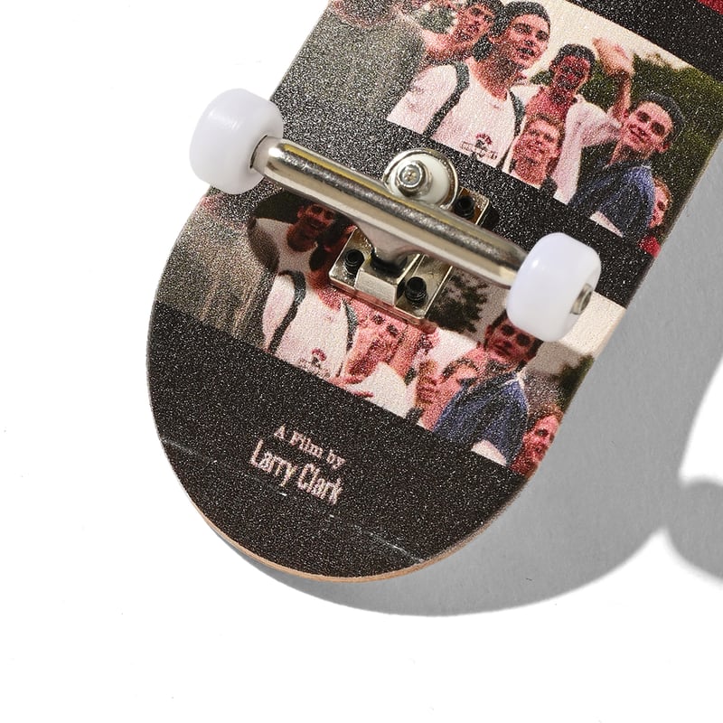 スケートボード Supreme2015 Larry Clark Kids Skateboard スケートボード Supreme2015 Larry Clark Kids Skateboard スケート