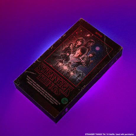 [Stranger Things × weber] T shirt with Special Box