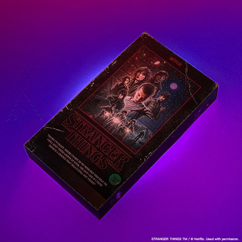 weber Stranger Things Tshirt Special Box