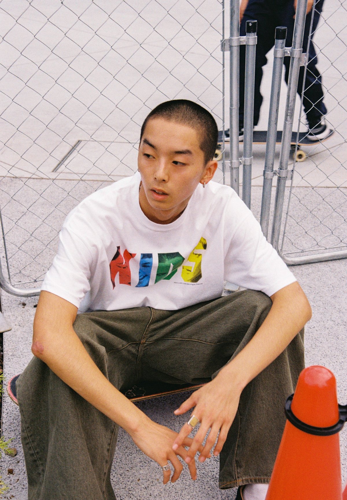 KIDS × weber] Logo T shirt (White) | weber