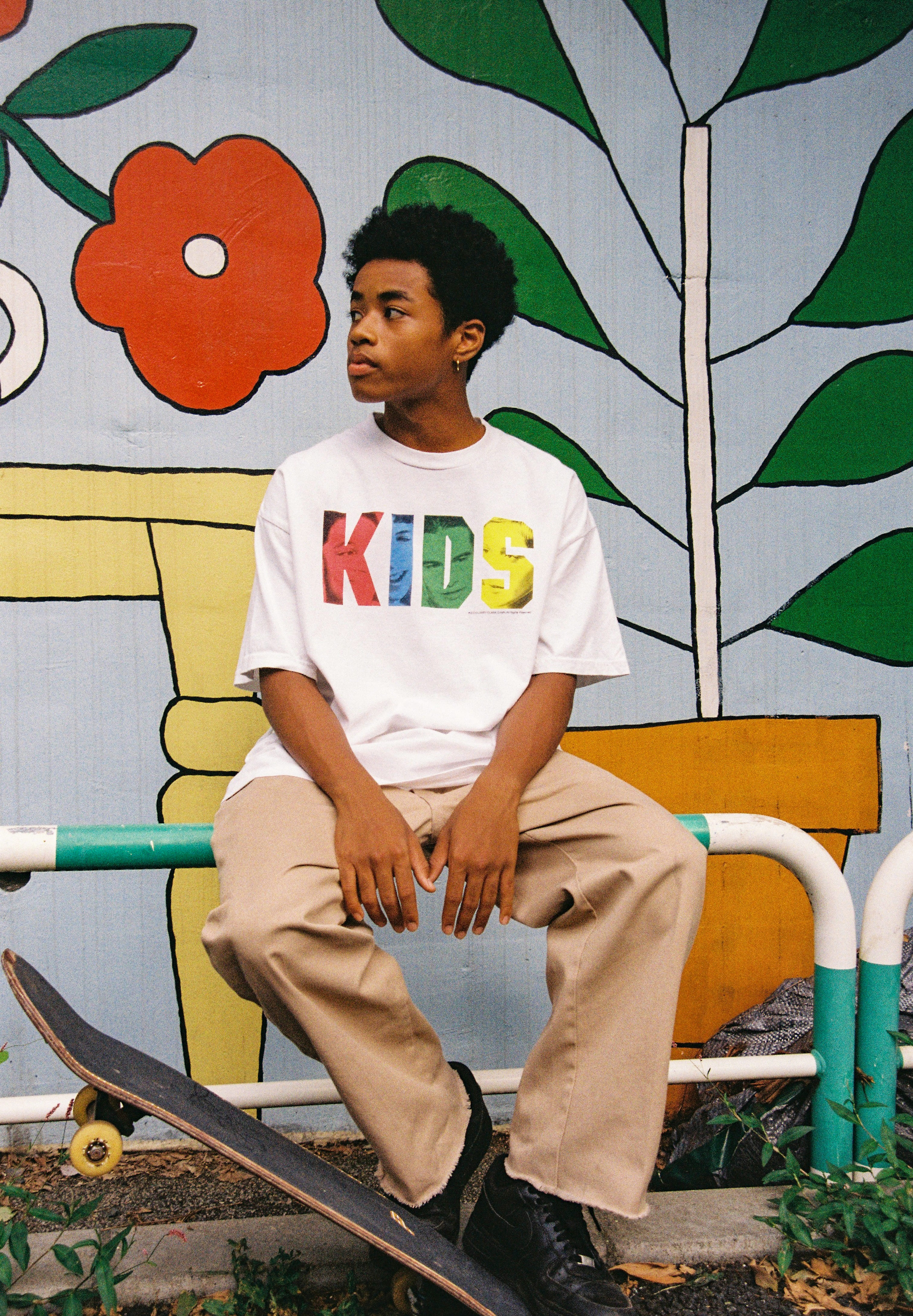 KIDS × weber] Logo T shirt (White) | weber