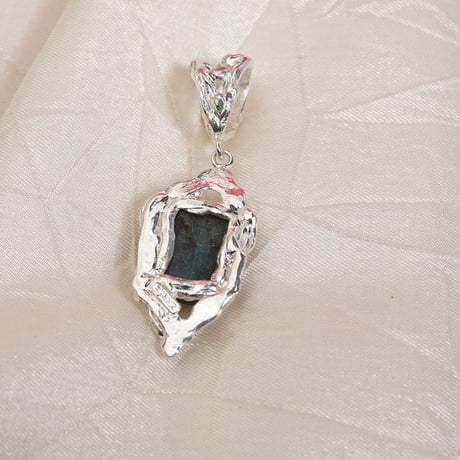 silver  ラブラドライト　ペンダントトップ