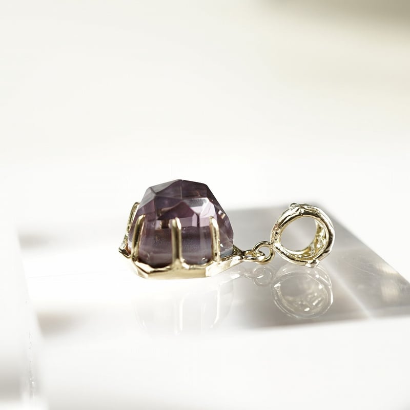 黒蝶貝ペンダントトップ　k18 新品 k18 アメシスト × 黒蝶貝 ペンダントトップ | 鋳金工房