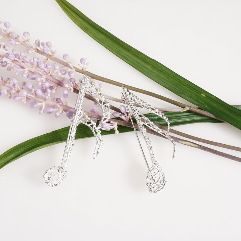 ブローチ　おまとめ 000 アンサンブルブローチの通販｜はちみつ専門店 長坂養蜂場