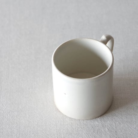 クレイユ エ モントロー／凛としたデミタスカップ CREIL ET MONTEREAU／DEMITASSE CUP C113