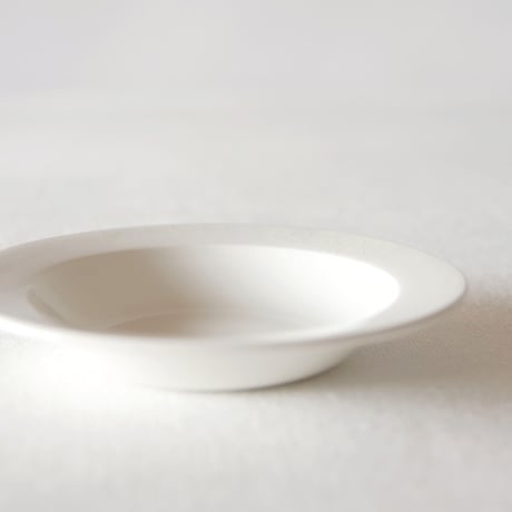 ウエッジウッド／繊細で美しいディネット深さのあるプレート WEDGWOOD／DINETTE PLATE WEDG104