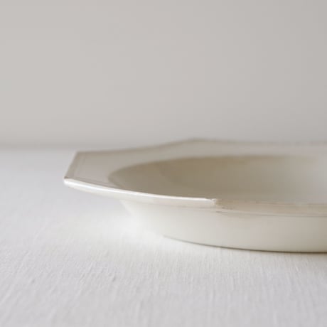 クレイユ／さり気無く枯れた深さのあるオクトゴナルプレート CREIL／PLATE CR61