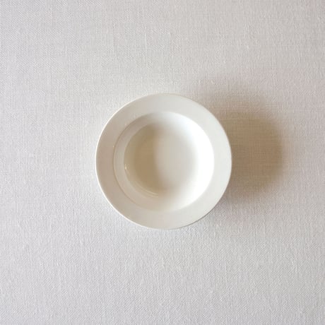 ウエッジウッド／繊細で美しいディネット深さのあるプレート WEDGWOOD／DINETTE PLATE  WEDG85
