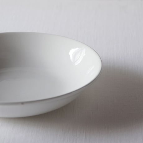 バドンヴィレ／さり気無く可憐な枯れた浅いボウル BADONVILLER／BOWL BA10