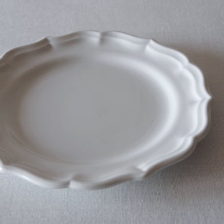 ジアン／ぽてっとやわらかい花リムプレート GIEN／PLATE G45