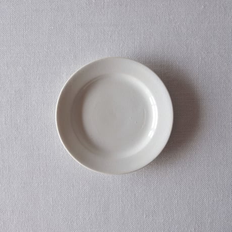 フランスのとても小さな可憐なプレート FRANCE／PLATE F85
