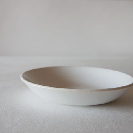 ジアン／さり気無く可憐な枯れた浅いボウル GIEN／BOWL G86
