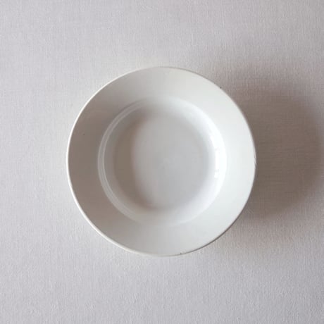 ジアン／とろんと美しい釉調の深さのあるプレート GIEN／PLATE G88