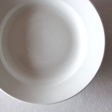 セオドア アビランド リモージュ／深さのあるプレート THEODORE HAVILAND LIMOGES／PLATE LI5