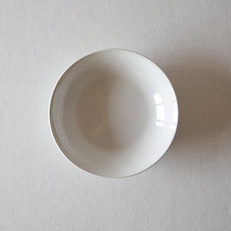 ジアン／さり気無く可憐な枯れた浅いボウル GIEN／BOWL G85