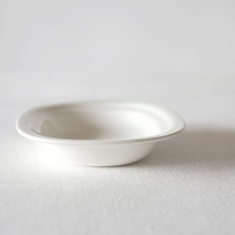 ウエッジウッド／繊細で美しいディネットスクエア型のオーバルの深皿 WEDGWOOD／DINETTE PLATE  WEDG77