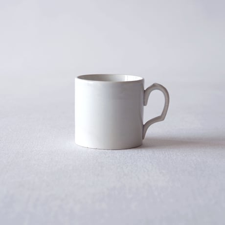 クレイユ エ モントロー／凛としたデミタスカップ CREIL ET MONTEREAU／DEMITASSE CUP C136