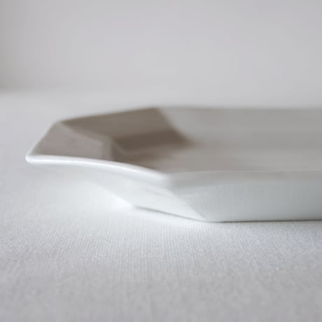 フランスのとろんと美しい小ぶりのオクトゴナルオーバルプレート FRANCE／OVAL PLATE F168