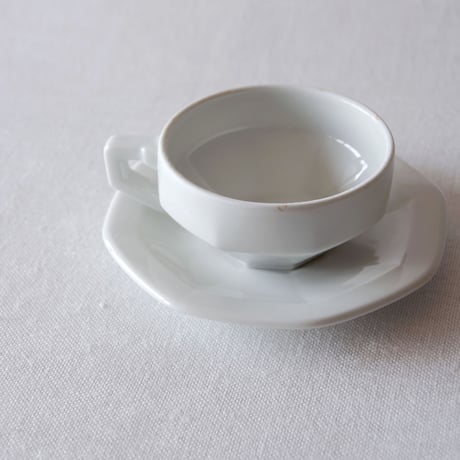 リモージュ／綺麗なカップ&ソーサー LIMOGES／DEMITASSE CUP & SAUCER LI8