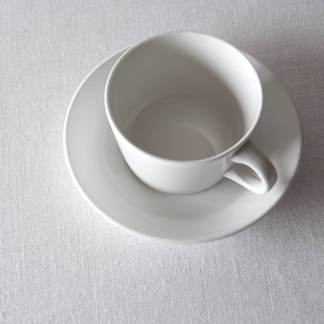 アラビア／キルタ ティーカップ＆ソーサー  ARABIA／KILTA TEA CUP & SAUCER A38