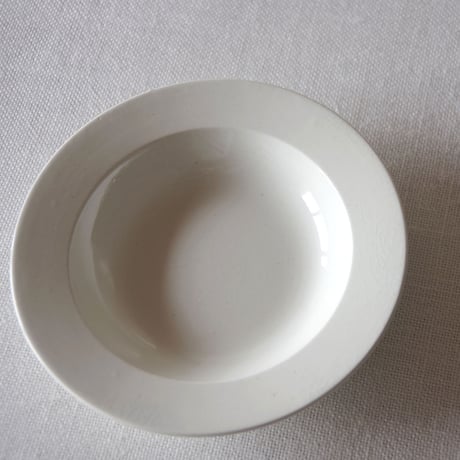 ウエッジウッド／繊細で美しい大きなままごと深皿 WEDGWOOD／DINETTE WEDG46