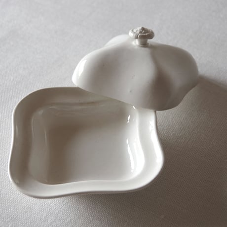 ウエッジウッド／スクエア型のままごと深皿とドームのセット WEDGWOOD／DINETTE  WEDG20