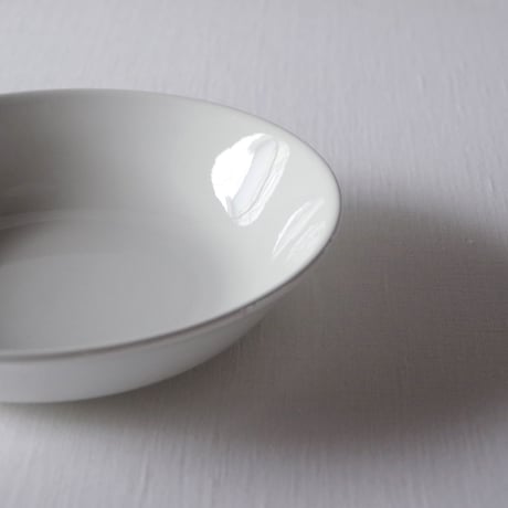バドンヴィレ／さり気無く可憐な枯れた浅いボウル BADONVILLER／BOWL BA12