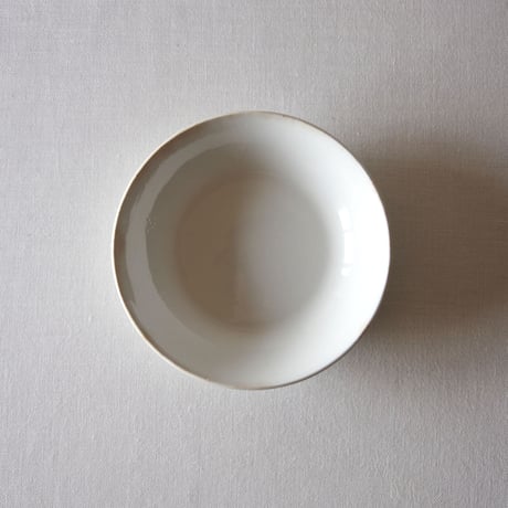 ジアン／さり気無く可憐な枯れた浅いボウル GIEN／BOWL G95