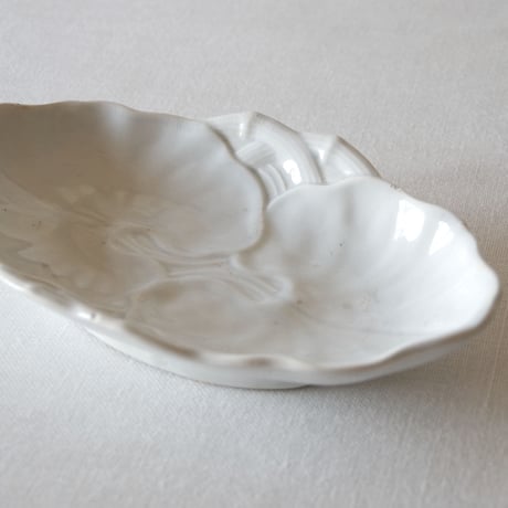 クレイユ エ モントロー／枯れたレリーフのラヴィエ CREIL ET MONTEREAU／PLATE C156