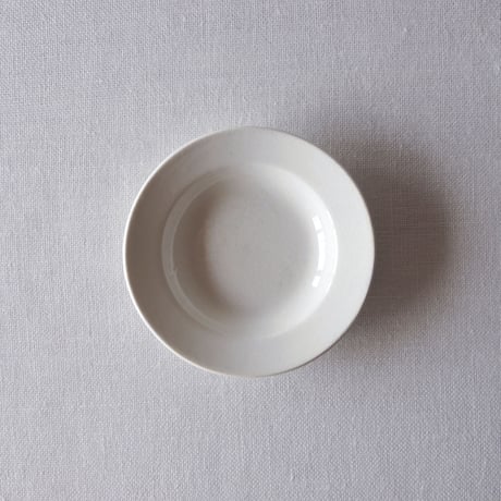 ショワジールロア／深さのあるとても小さな可憐なプレート CHOISY LE ROY／PLATE CLR34