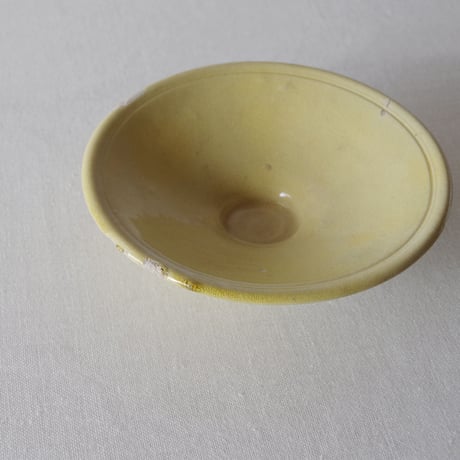 南仏の黄釉の小さなオムレツ皿 SOUTHERN FRANCE／PLATE  SF13