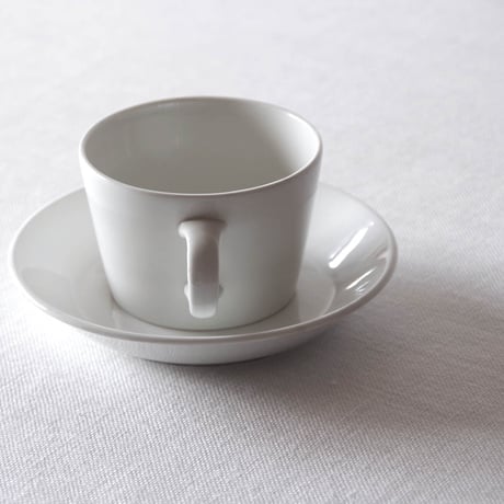アラビア／キルタ ティーカップ＆ソーサー  ARABIA／KILTA TEA CUP & SAUCER A38