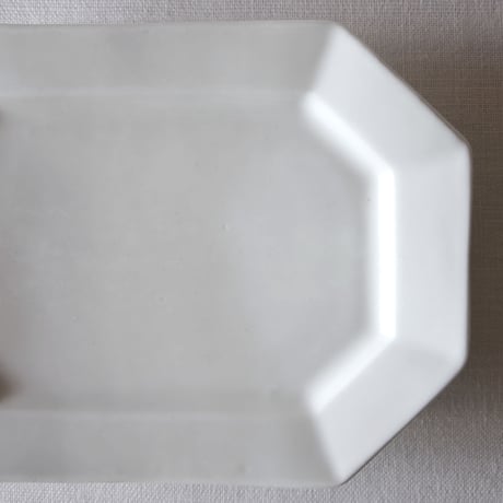 フランスのとろんと美しい小ぶりのオクトゴナルオーバルプレート FRANCE／OVAL PLATE F168