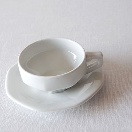 リモージュ／綺麗なカップ&ソーサー LIMOGES／DEMITASSE CUP & SAUCER LI8