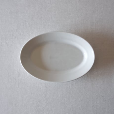 フランスの古い小さめのオーバルプレート FRANCE／OVAL PLATE F152