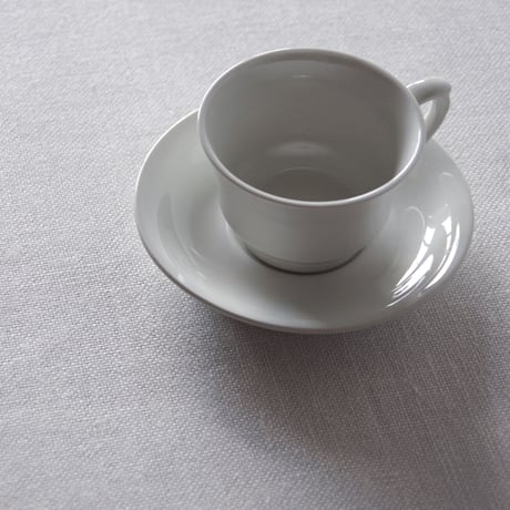 アラビア／エレガントなデミカップ＆ソーサー ARABIA／CUP & SAUCER A33