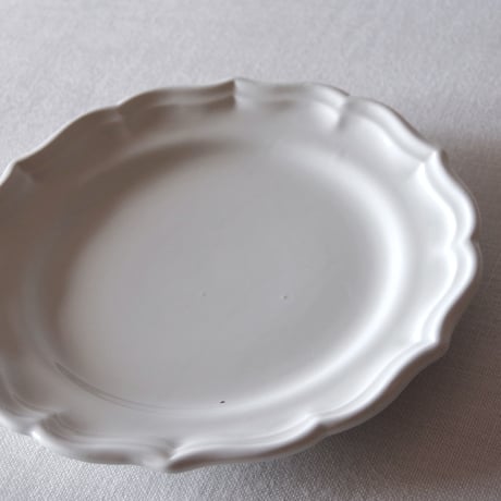 ジアン／ぽてっとやわらかい花リムプレート GIEN／PLATE G27